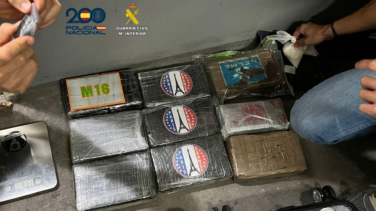 Desmantelan una red de narcotráfico que introducía droga en Las Palmas con 'mulas' con nueve detenidos. EP