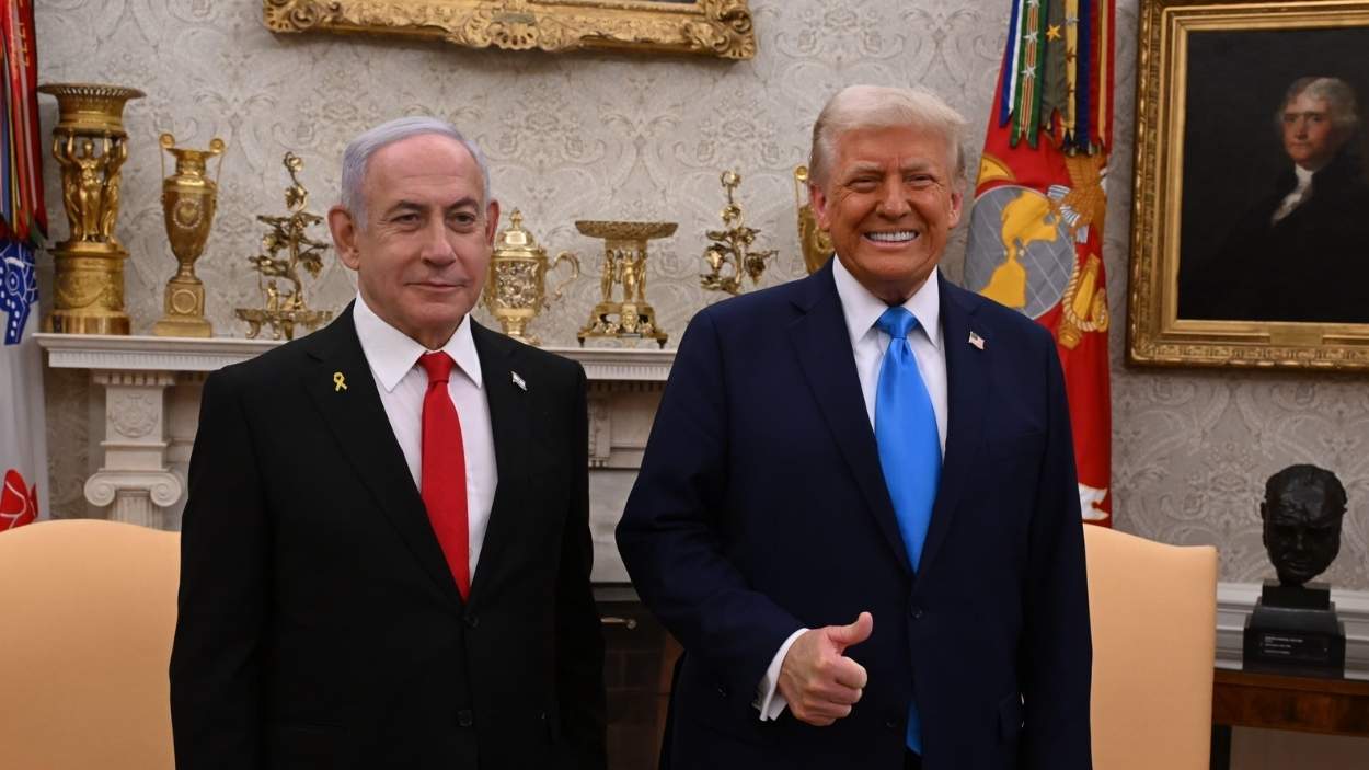 Benjamin Netanyahu, primer ministro de Israel, visita a Donald Trump, presidente de EEUU en la Casa Blanca. EP